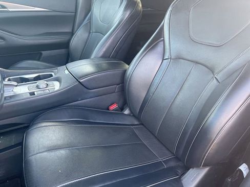 Certified 2023 INFINITI QX60 Luxe image 9