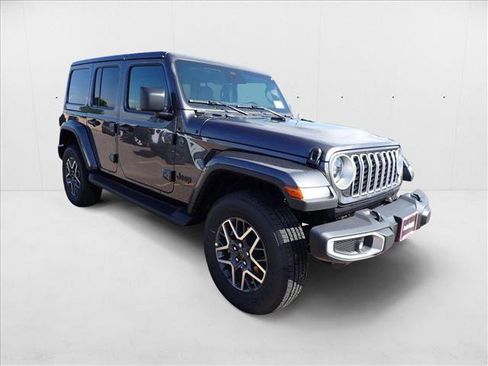 New 2025 Jeep Wrangler Sahara AWD/4WD image 6