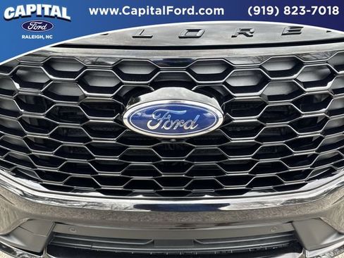 Certified 2025 Ford Explorer ST-Line w/ Premium Package image 10