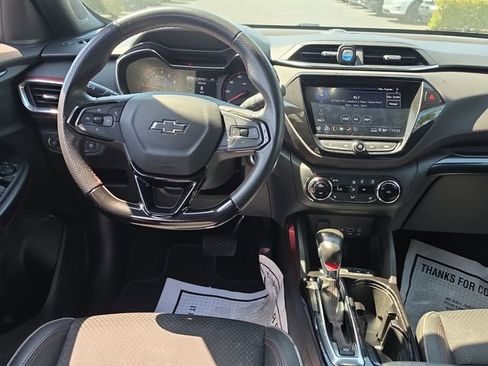 Used 2021 Chevrolet TrailBlazer RS w/ Convenience Package image 15