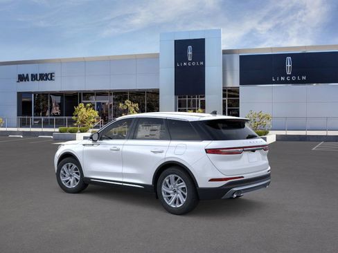 New 2025 Lincoln Corsair FWD image 3