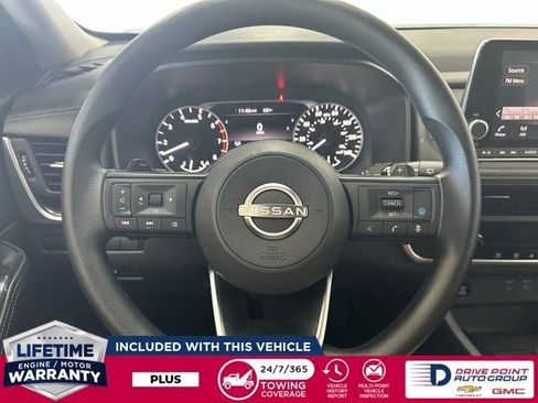 Used 2024 Nissan Rogue SV image 16