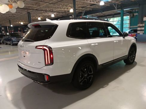Used 2024 Kia Telluride EX X-Line AWD/4WD image 10