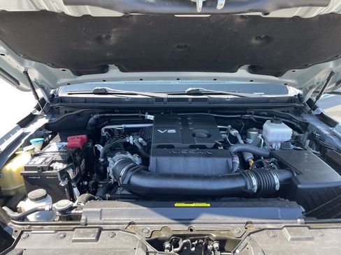 Used 2023 Nissan Frontier PRO-4X w/ Pro-4X Premium Package image 58