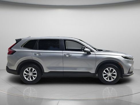 Used 2026 Honda CR-V LX image 3