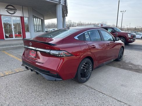 New 2026 Nissan Sentra SR image 4