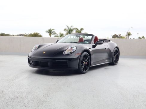 Certified 2021 Porsche 911 Carrera S RWD image 6