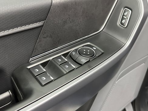 Used 2025 Ford F150 XLT w/ Equipment Group 301A Standard image 11