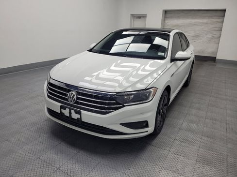 Used 2019 Volkswagen Jetta SEL Premium FWD image 15