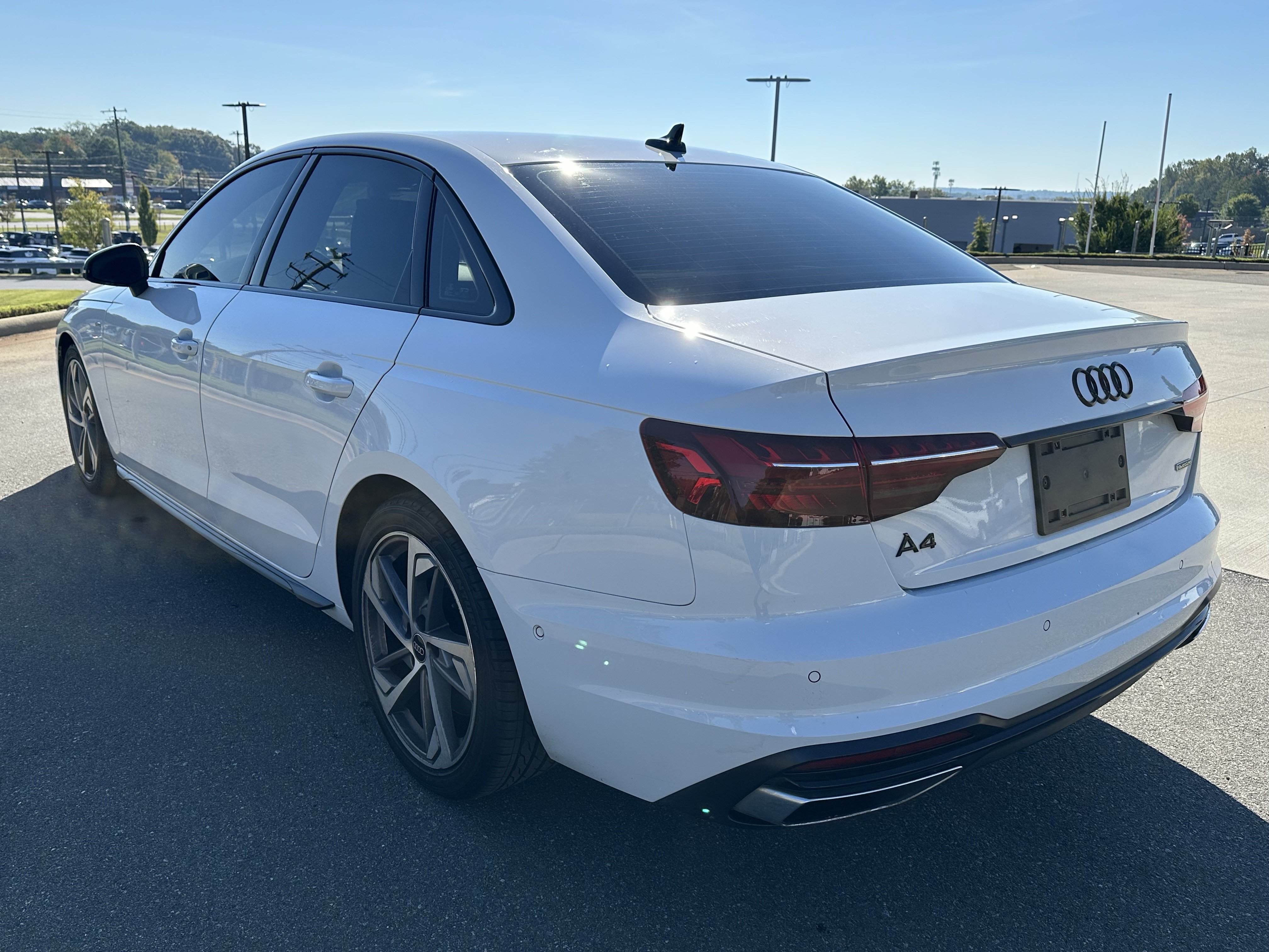 Used 2022 Audi A4 2.0T Prestige w/ Prestige Package AWD/4WD image 7