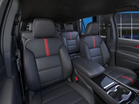 New 2026 Chevrolet Traverse RS w/ LPO, Floor Liner Package image 17