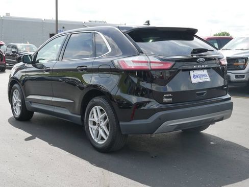Certified 2024 Ford Edge SEL AWD/4WD image 3
