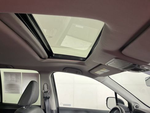 Certified 2024 Honda Ridgeline RTL image 5