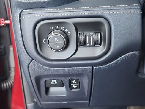 Used 2021 RAM 1500 Limited RWD image 18
