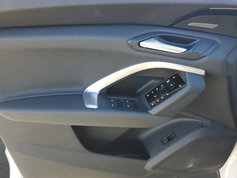 Used 2025 Audi Q5 Premium Plus w/ Premium Plus image 20