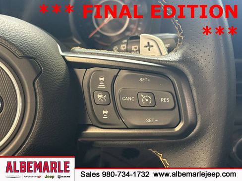 Used 2025 Jeep Wrangler Unlimited Rubicon 392 image 20