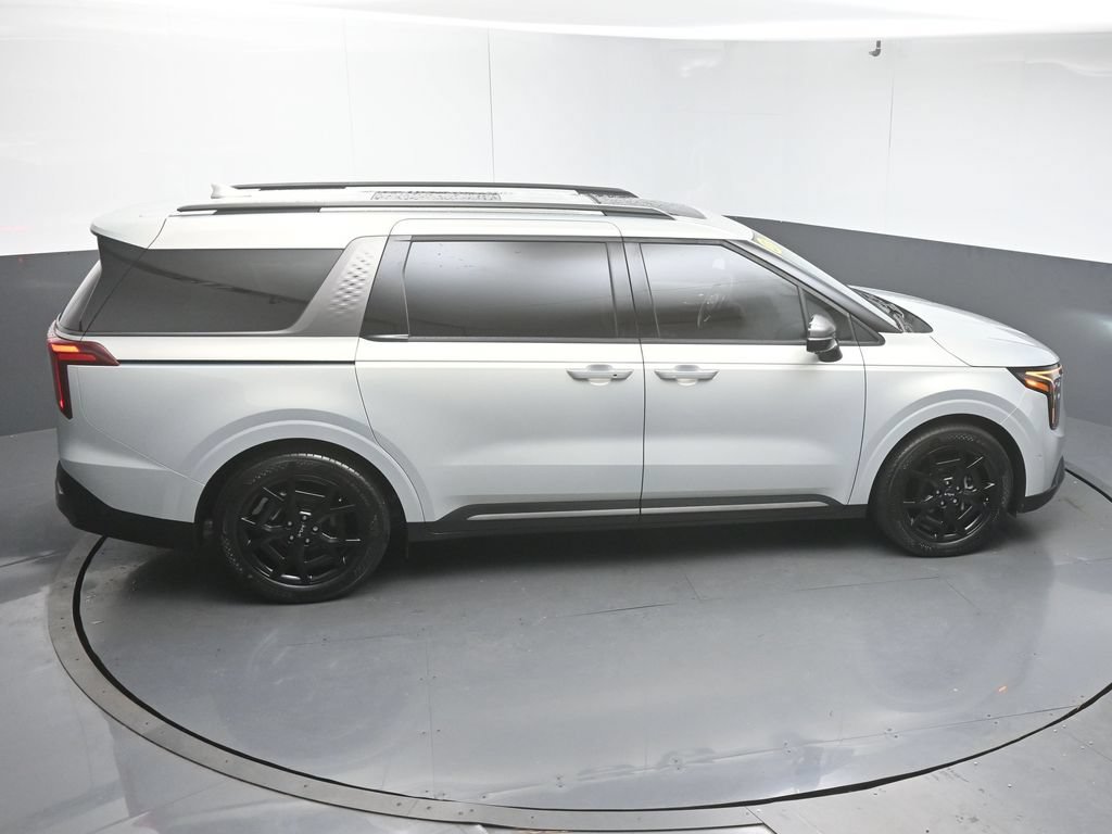 Used 2025 Kia Carnival SX Prestige FWD image 45
