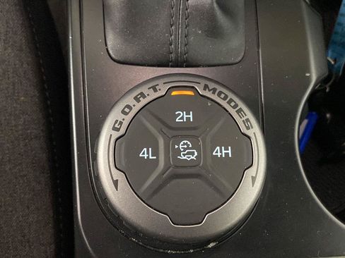 Used 2025 Ford Bronco Big Bend AWD/4WD image 14