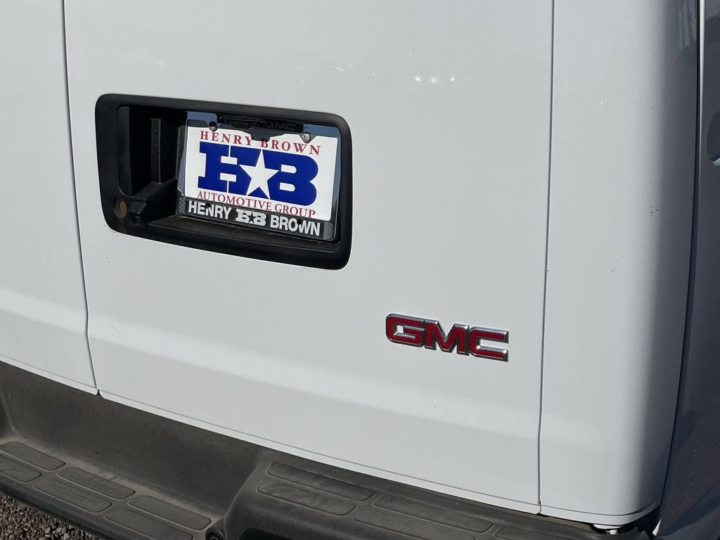 New 2025 GMC Savana 2500 Extended w/ Driver Convenience Package RWD image 35