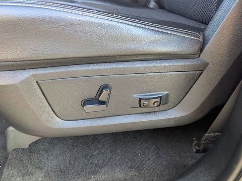 Used 2016 RAM 1500 Sport RWD image 27