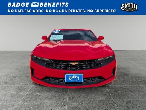 Used 2024 Chevrolet Camaro LT RWD image 9