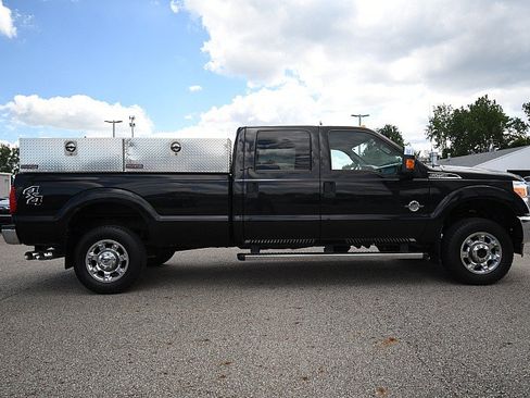 Used 2015 Ford F250 XLT w/ XLT Premium Package AWD/4WD image 8