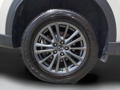 Used 2020 MAZDA CX-5 Touring image 11