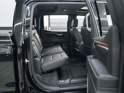 Used 2024 GMC Sierra 1500 Denali w/ Denali Reserve Package AWD/4WD image 31