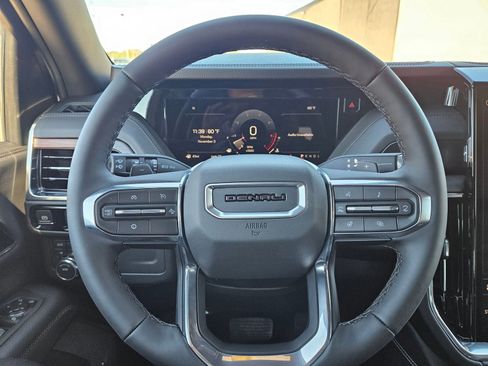 New 2026 GMC Yukon Denali w/ Sun & Power Step Package image 11