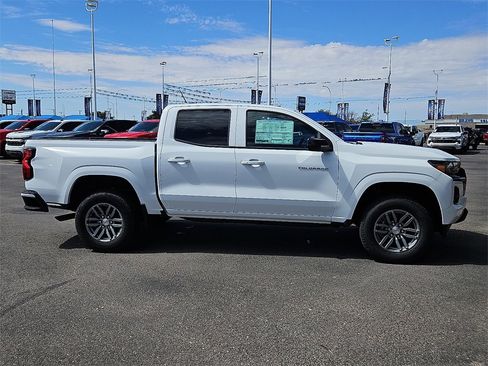 New 2026 Chevrolet Colorado LT image 5
