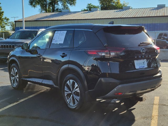 Used 2021 Nissan Rogue SV AWD/4WD image 3