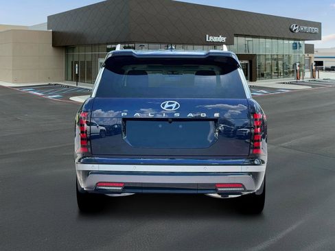 New 2026 Hyundai Palisade Limited FWD image 6