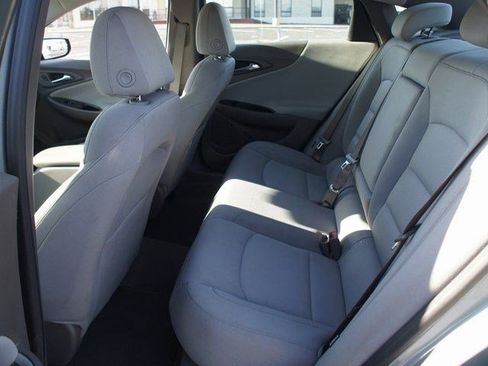 Used 2024 Chevrolet Malibu LT image 14