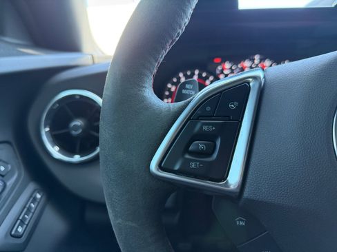 Used 2017 Chevrolet Camaro ZL1 image 18