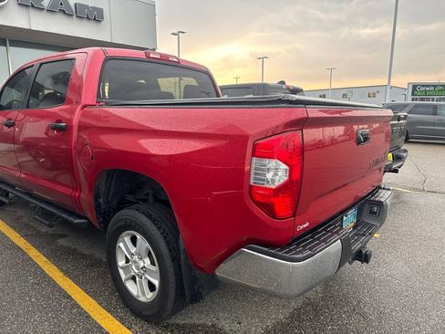 Used 2020 Toyota Tundra SR5 w/ SR5 Upgrade Package AWD/4WD image 5