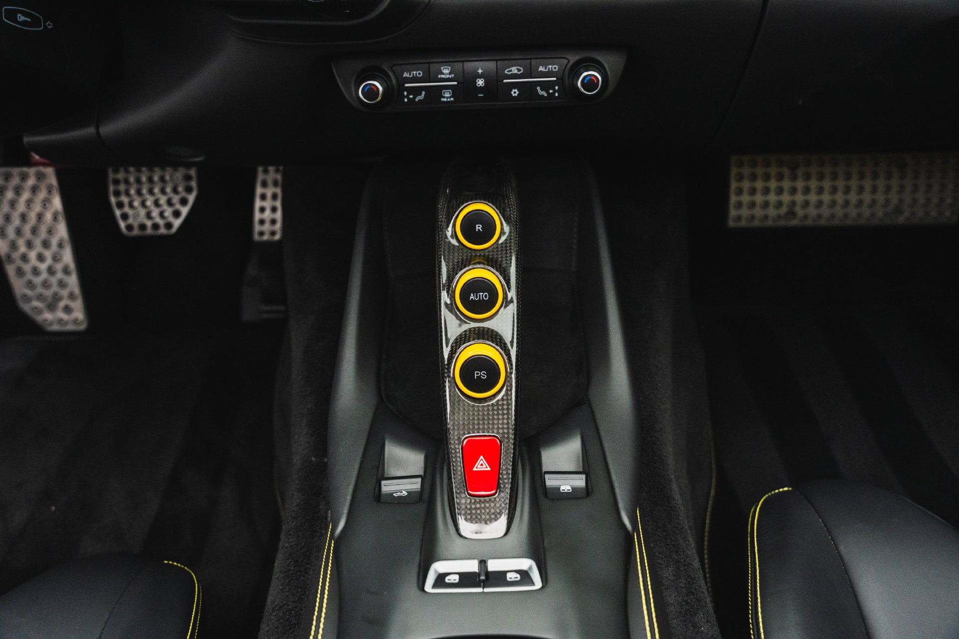 Used 2022 Ferrari 812 GTS RWD image 68