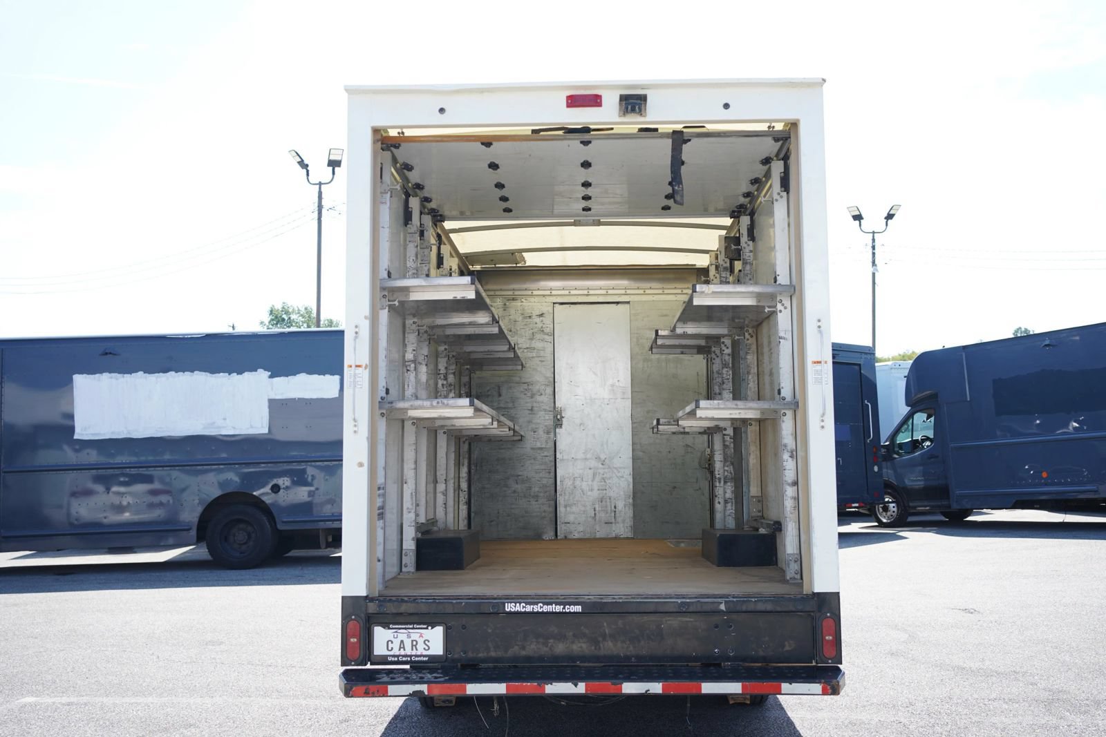 Used 2023 Chevrolet Express 3500 w/ Power Convenience Package RWD image 11