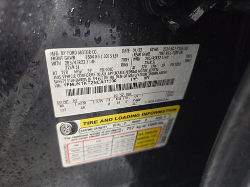 Used 2022 Ford Expedition Max Limited image 18