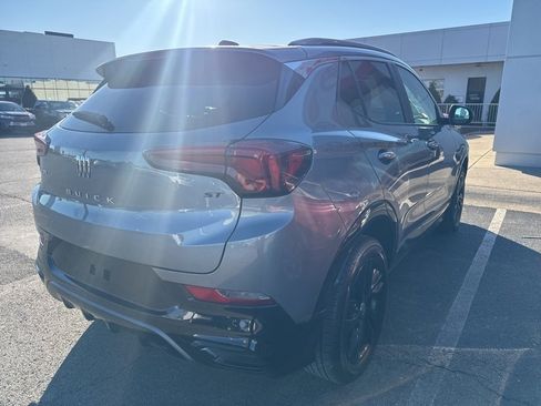 Used 2024 Buick Encore GX Sport Touring image 2