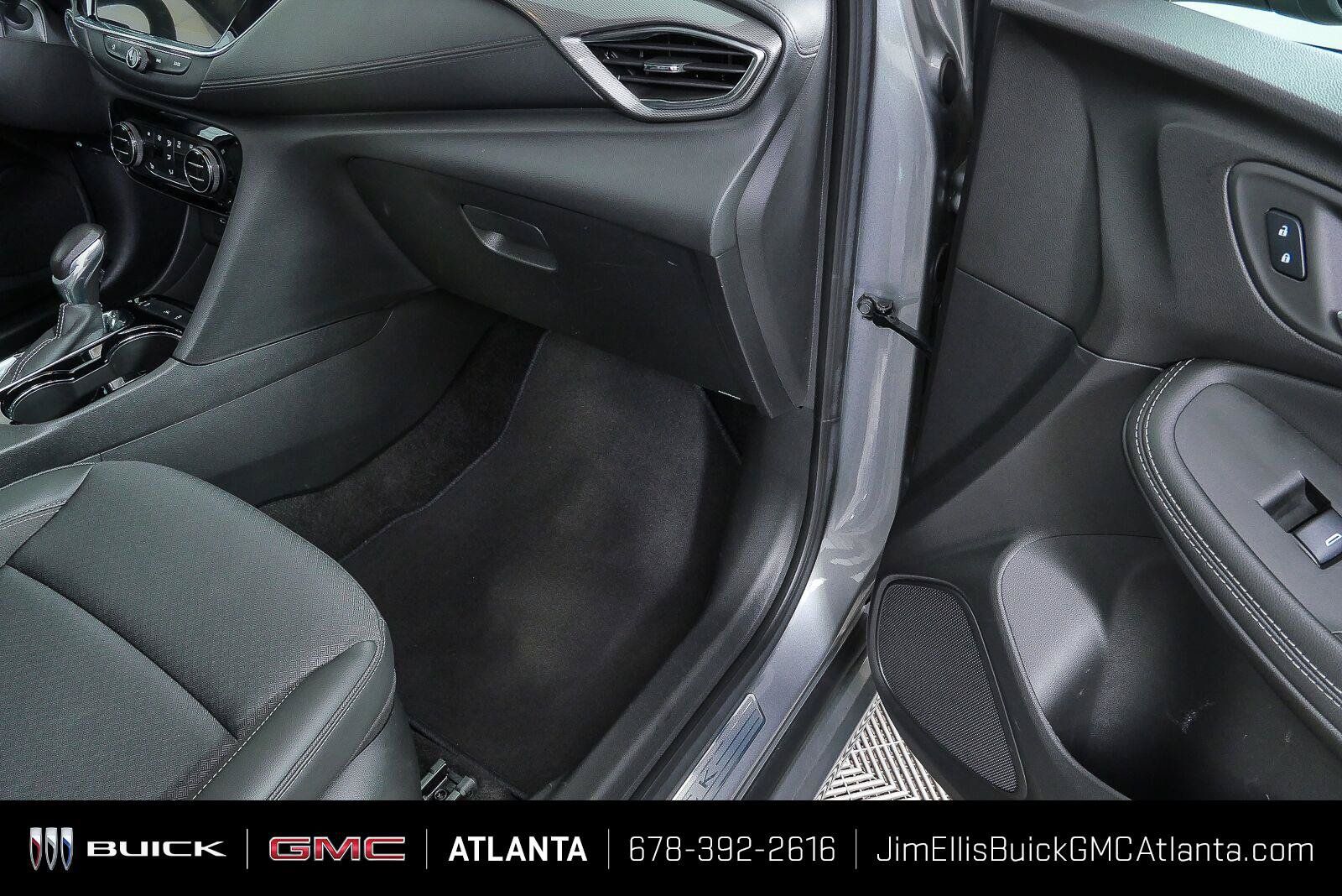 Used 2023 Buick Encore GX Select w/ Sport Touring Package FWD image 20