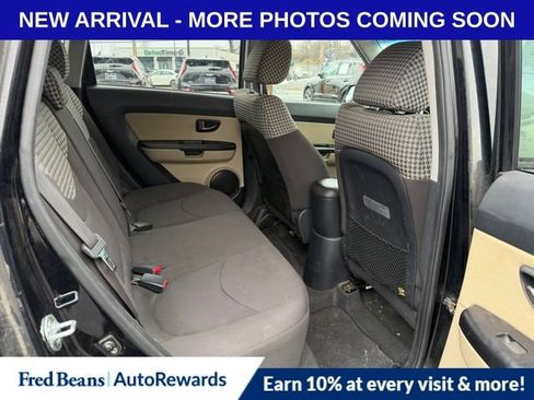 Used 2011 Kia Soul ! image 10