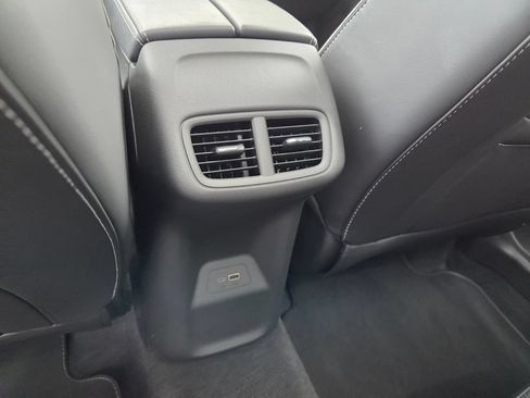 Used 2024 Buick Envision Sport Touring AWD/4WD image 7
