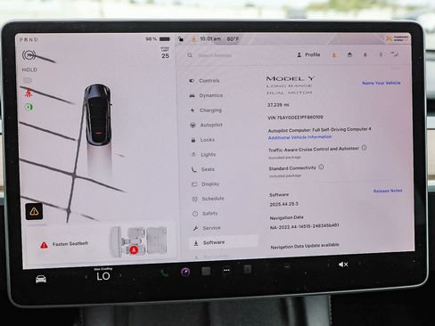 Used 2023 Tesla Model Y Long Range AWD/4WD image 23