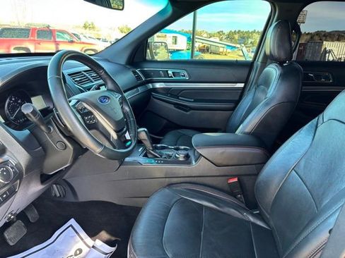 Used 2019 Ford Explorer Sport w/ Equipment Group 401A image 11