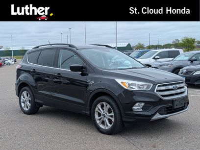 Used 2018 Ford Escape SE w/ SE Sync 3 Package