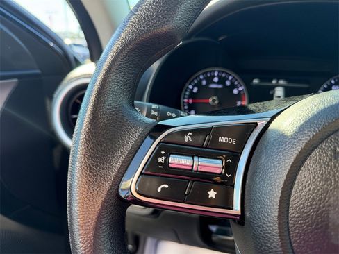 Used 2024 Kia Forte LXS image 23