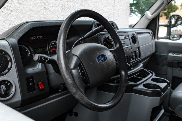 Used 2019 Ford E-350 and Econoline 350 Super Duty w/ Power Windows & Locks Group RWD image 16