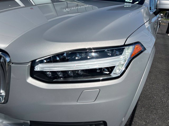 Certified 2023 Volvo XC90 B6 Plus AWD/4WD image 8
