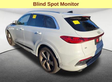 Used 2025 Audi Q5 Prestige AWD/4WD image 7