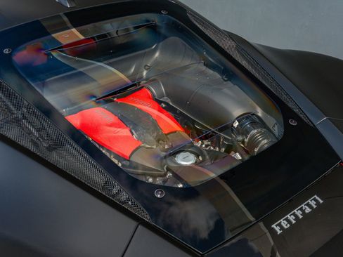 Used 2021 Ferrari F8 Tributo image 22